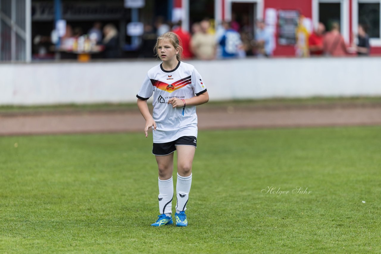 Bild 748 - Loewinnen Cup